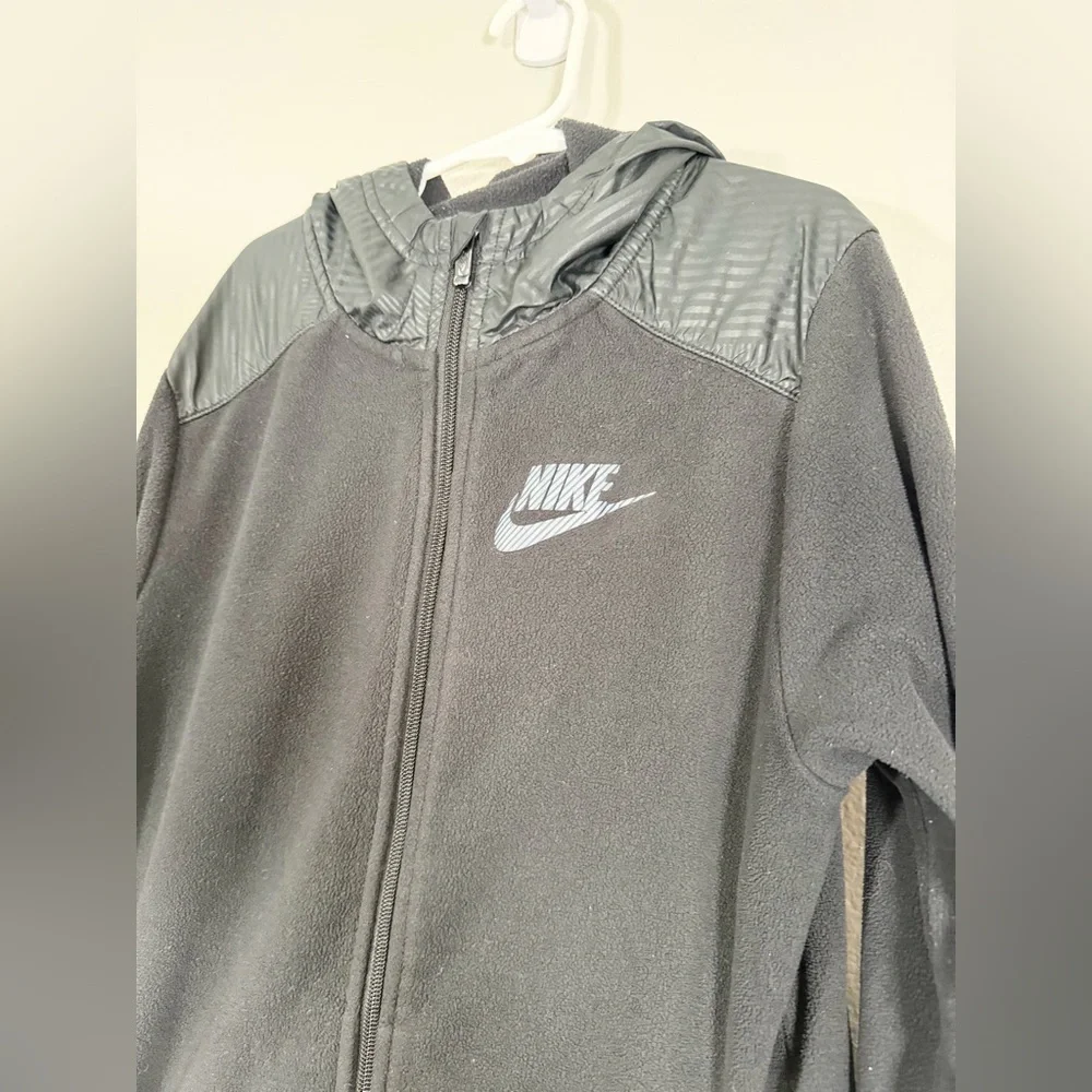 Nike soft fleece